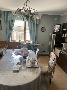 Продам кирпичный дом в черте города