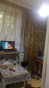 Продам 2-х комнатную квартиру возле центра, 1-й этаж