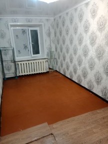 Срочно! Продается 2-комнатная квартира на 1-м этаже! (Торг)