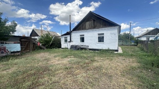 Продается дом в п. Новодолинский