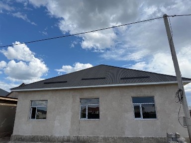 Жер уй сатылады тәуелсіздікте 2 садиги бар көшеде жер 15 сот уй 15/13