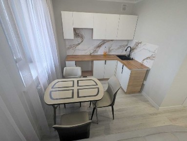 Продается 1 комнатная студия в центре города