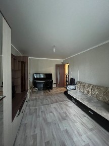 2х комнатная квартира, срочная продажа 8мкр ( бывшее мсо)