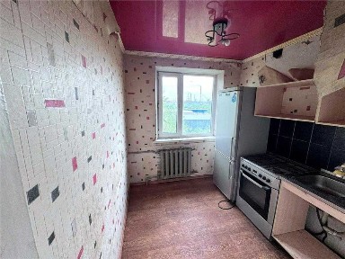 ПРОДАМ 4 комнатную квартиру район Восток
