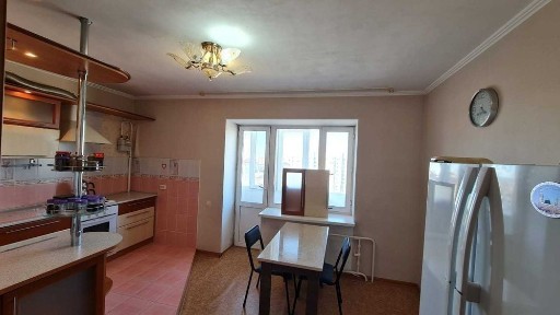 Продам 2-х комнатную квартиру в районе маг. Строймарт, Северный