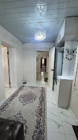 Продается дом из 8-ми комн. Баня. Времянка 2-х комн. Тапчан. Сад.
