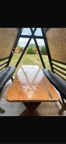 Беседка новая на 8-10 мест. Аренда 10000 тенге в будни.