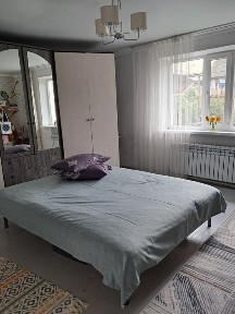 Срочно! Продам дом с центральным отоплением у леса