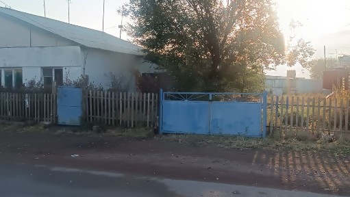 Торангалыке центральном улице Полдама 4-х комнатная, кухня гараж