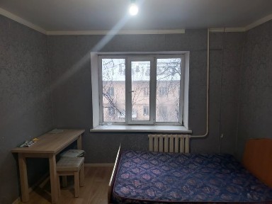 Срочно продам комнату в общежитии. Адрес на Жандосова уг. Яссауи