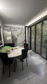 Продам квартиру в центре Шымкента