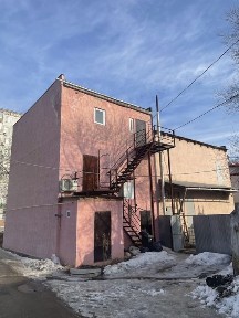 Продается коммерческое помещение в центре