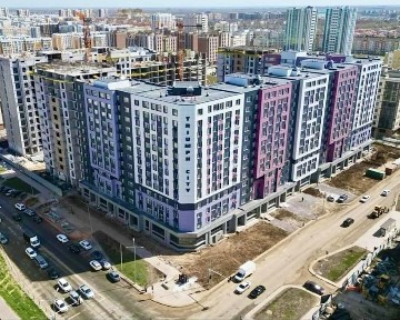 Продам 4х комнатную 128.6м2 три метра потолки