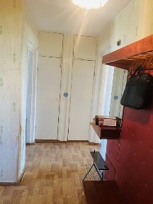 Сдам двухкомнатную район весны