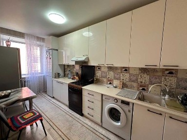 Продам 2-х комнатную квартиру в микрорайоне Юбийлейном