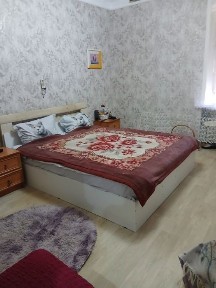 Продаю трёхкомнатную квартиру в районе 21 квартала.