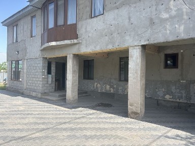 Үй сатылады. 2023 біткен