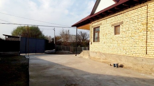 Тез Арада Уй сатылады Алгабас ауылында
