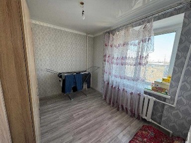 Продам 3-х комнатную квартиру на 6 мкр