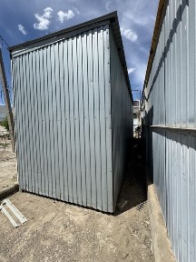 Продам бутик в хорошем состояние, самовывоз
