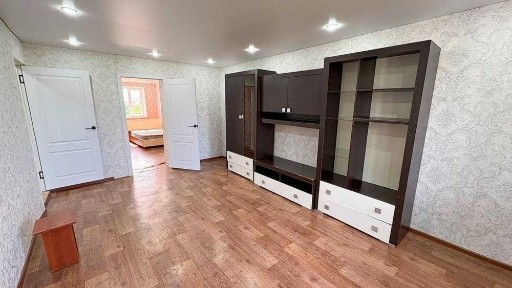 2 х ком кв в центре с евроремонтом Бағашар империя