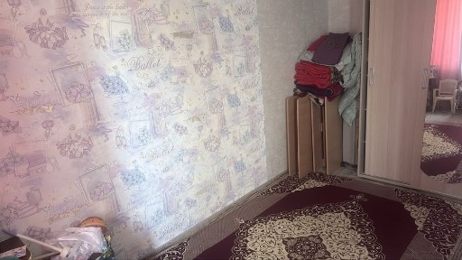 Продам квартиру 3 комнатную