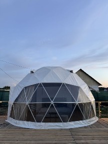 Сдам глэмпинг для мероприятий, квартира посуточно, домик в лесу
