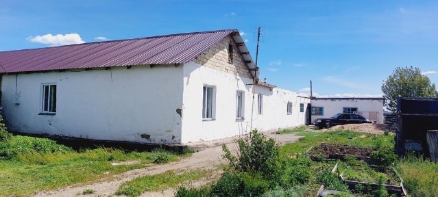 Продаётся дом. Бухар Жырауский район. С. Уштобе. п Құрылыс.