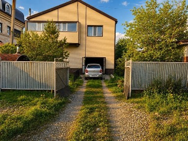 Продается просторный кирпичный 2-этажный дом в мкр. Кунгей