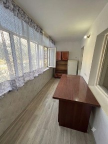 Срочно продается 3 комнатная квартира в микрорайоне Шугыла