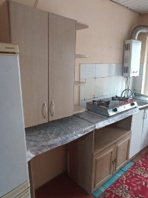Сдам благоустроенную 2 комнатную времянку. ( Отдельный вход ) Жансугу