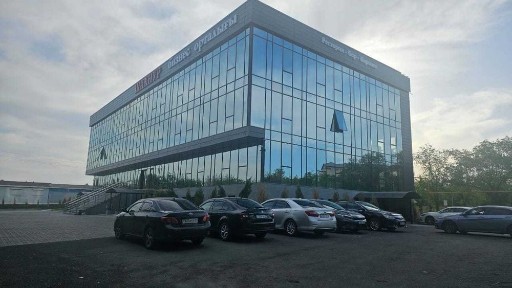 Продажа действующего бизнес-центра SHAKHNUR 4015 м² в городе Конаев