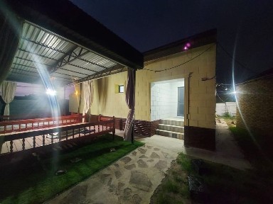 Сдается коттедж с бассейном