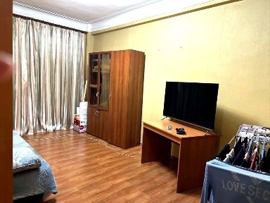 продаётся 2 комнатная квартира в центре Алматы