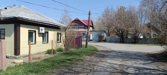 Продам два дома Прапорщикого!