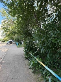 Продам 2 комнатную квартиру район 11 мкр 2 этаж