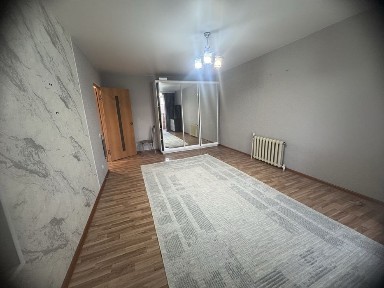 Продам 1 комн. Квартиру в мкр. Юбилейный 40 кв. м.