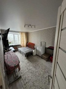 Продам 1 комнатную квартиру в КЖБИ (малосемейка)
