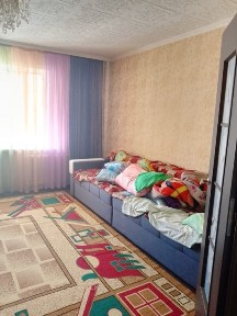 Продам квартиру 4 комнатную