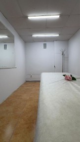 Сдам в аренду кабинет в салоне красоты в районе ЦУМа