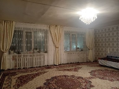 Жазирадан кв сатылады 4- этаж