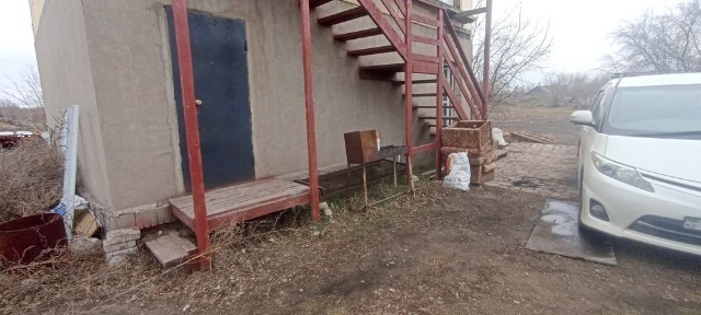 Сдаю дом одна комнатная. район терьма.