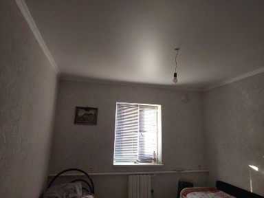 Дом 6 комнатный близко к городу.
