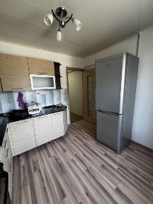 Продам 3х, 2/6, 67 кв. м, лоджия, улучш., ул. Егорова, 12