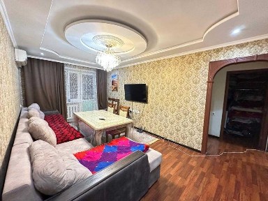 Продаю 3-комнатную по улице Университетская! Помощь в ипотеке!