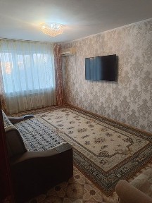 Сдам на длительный срок 2к. кв. Район Красный крест