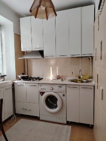 Продам 3х комнатную, центр, кирпич