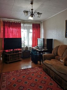 Продам 2-х ком квартиру центр, 7 школа, 3 эт или обмен 1ком+ общежитие