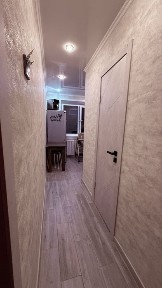 Продается квартира 2-х адрес 4 мкр 38 дом