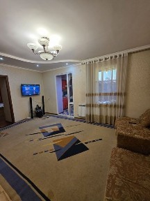 Центре Города 2х комнатная квартира 5 этаж 77 серии Улица Пазылбекова